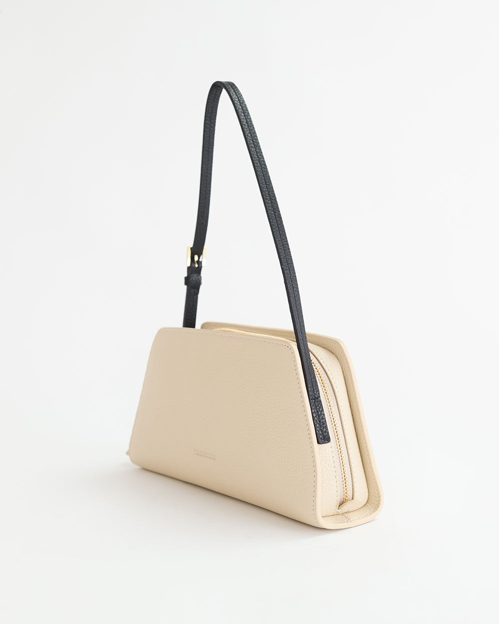 Clara Bag: Oat / Black with Gold